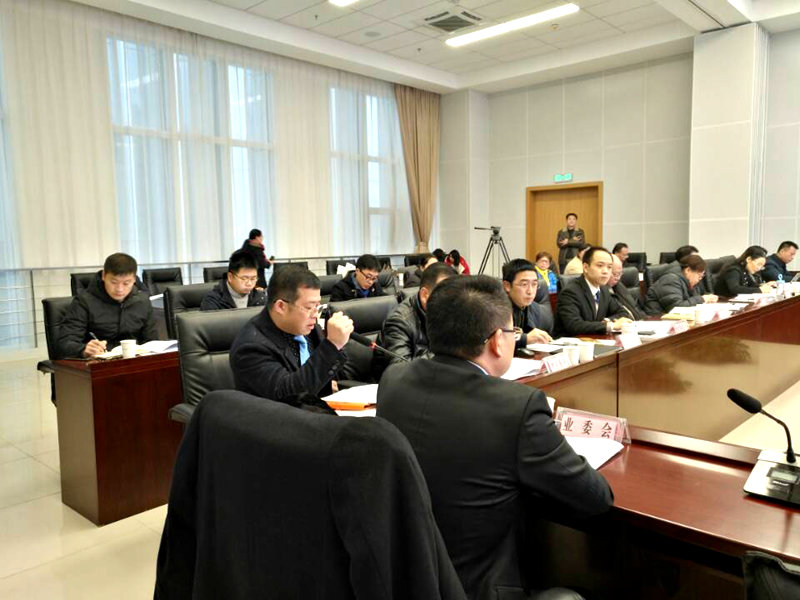 万科在武汉投资新设企管服务公司