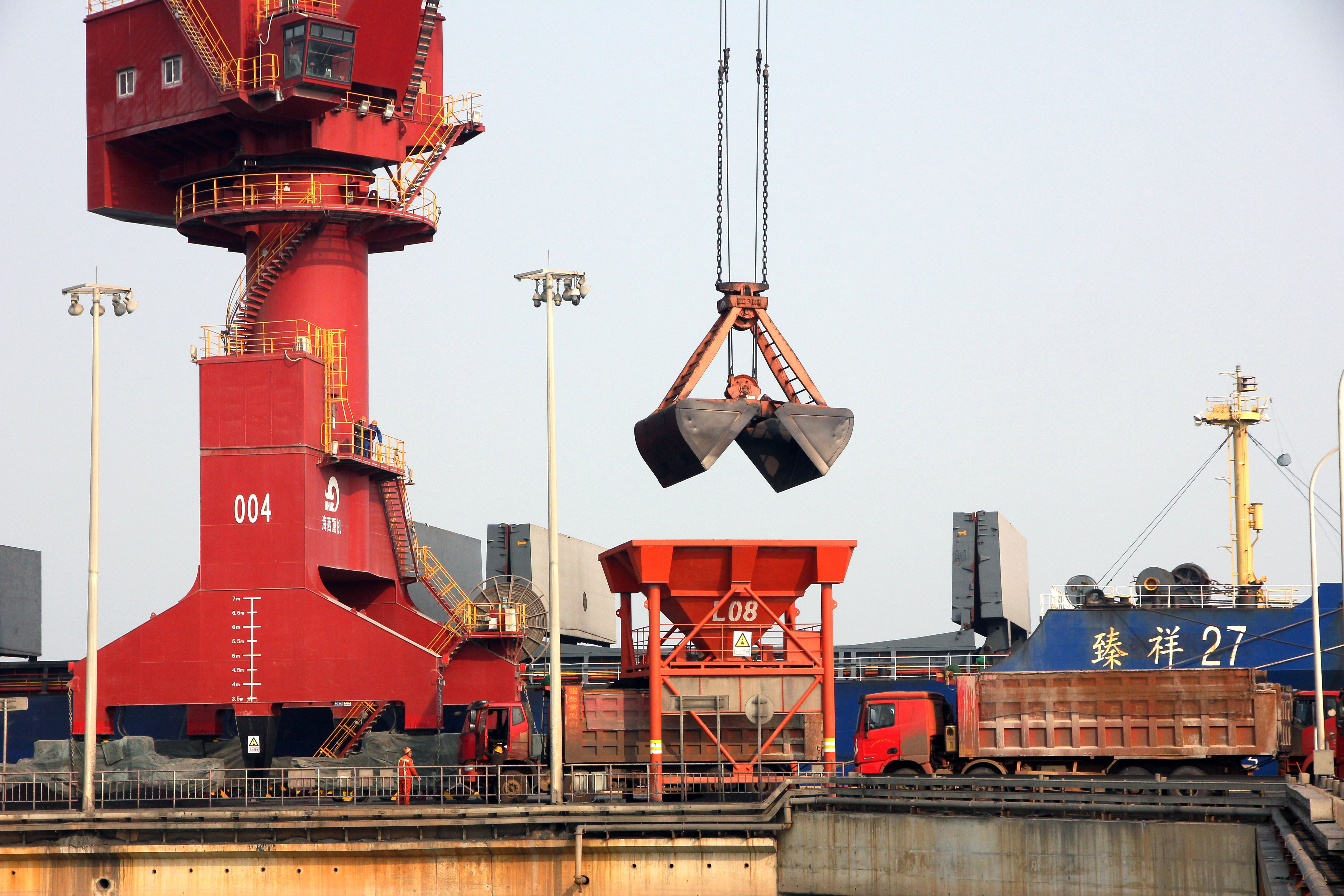 蒙政府下令疏通长协企业煤炭出口通道