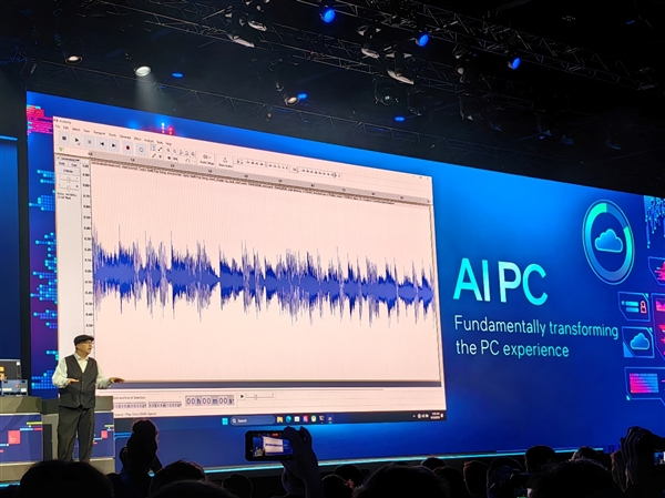 中国一汽全球首发OpenMind智能体，开启企业“自主决策”AI新时代