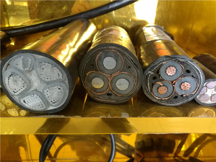 太湖远大获得发明专利授权：“一种超短脱气时间的超高压电缆用交联聚乙烯绝缘料及其制备方法”