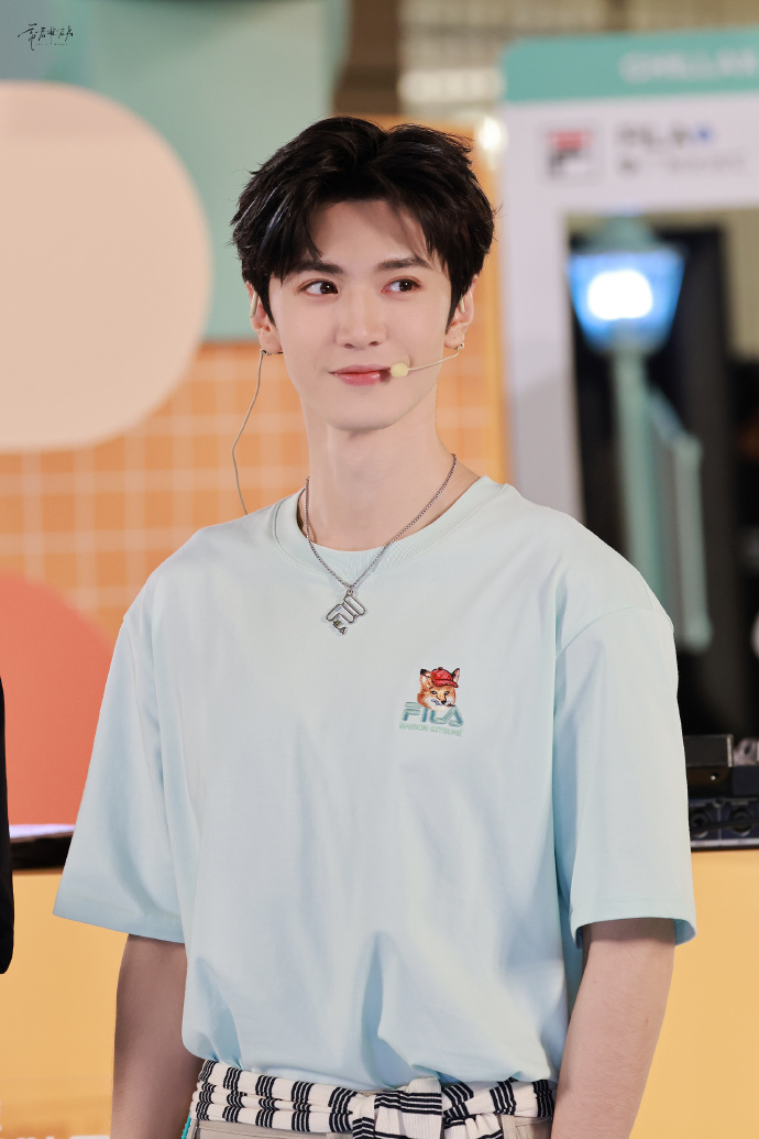 陈哲远升任为伯爵中国区品牌大使