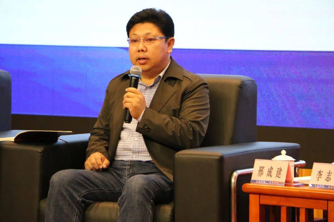 【头条评论】 明晰“事实董事”认定标准 将法律规则落到实处