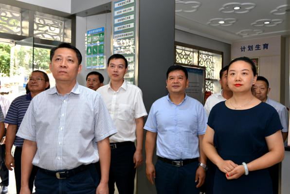 海南省三亚市委原常委、秘书长黄兴武被“双开”