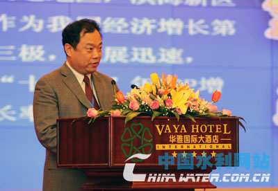 水利部部长李国英会见沙特阿拉伯环境、水利和农业大臣法杜里