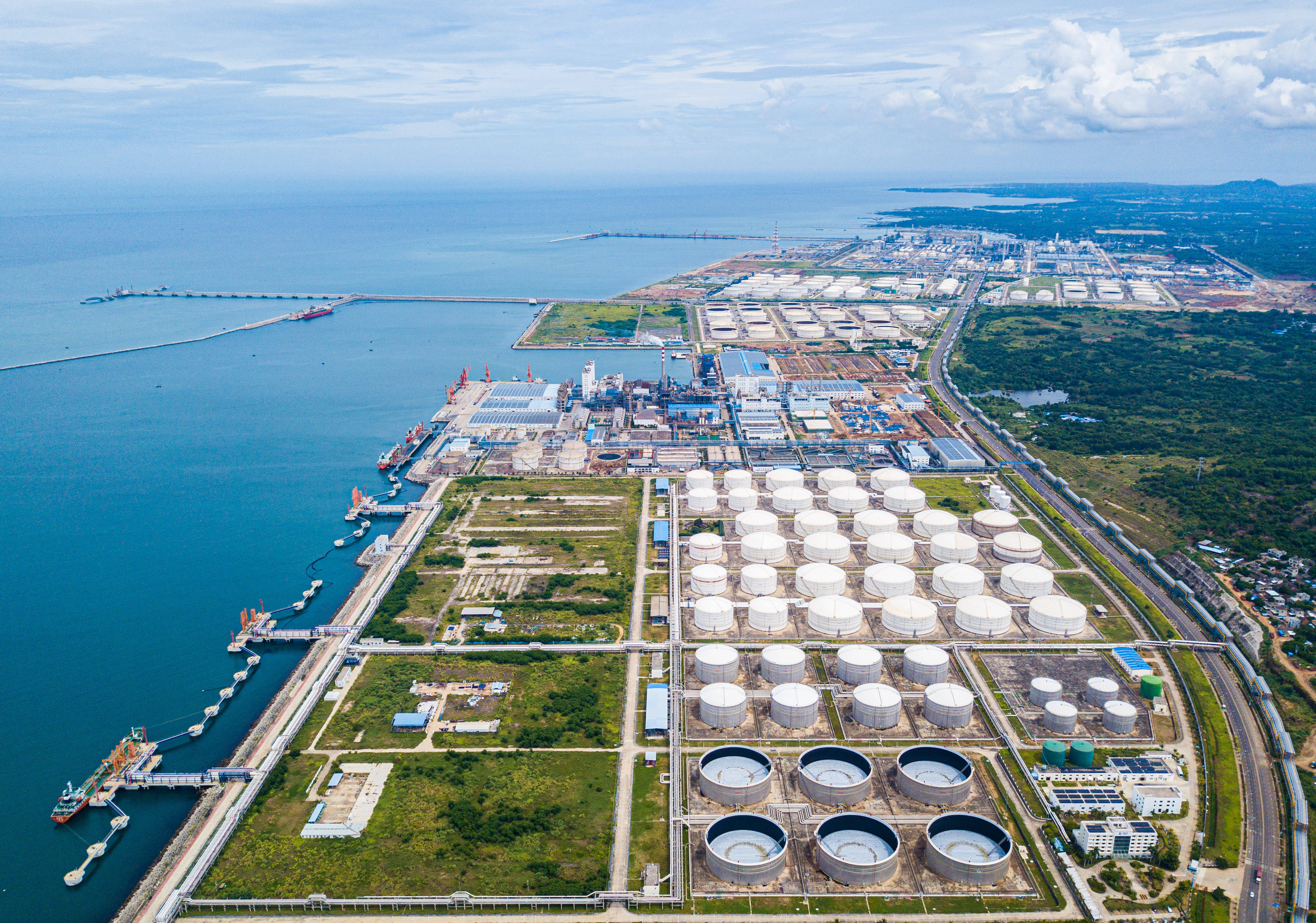 商务部：全力为外贸企业纾困解难 提供更多支持 帮助外贸企业开拓市场