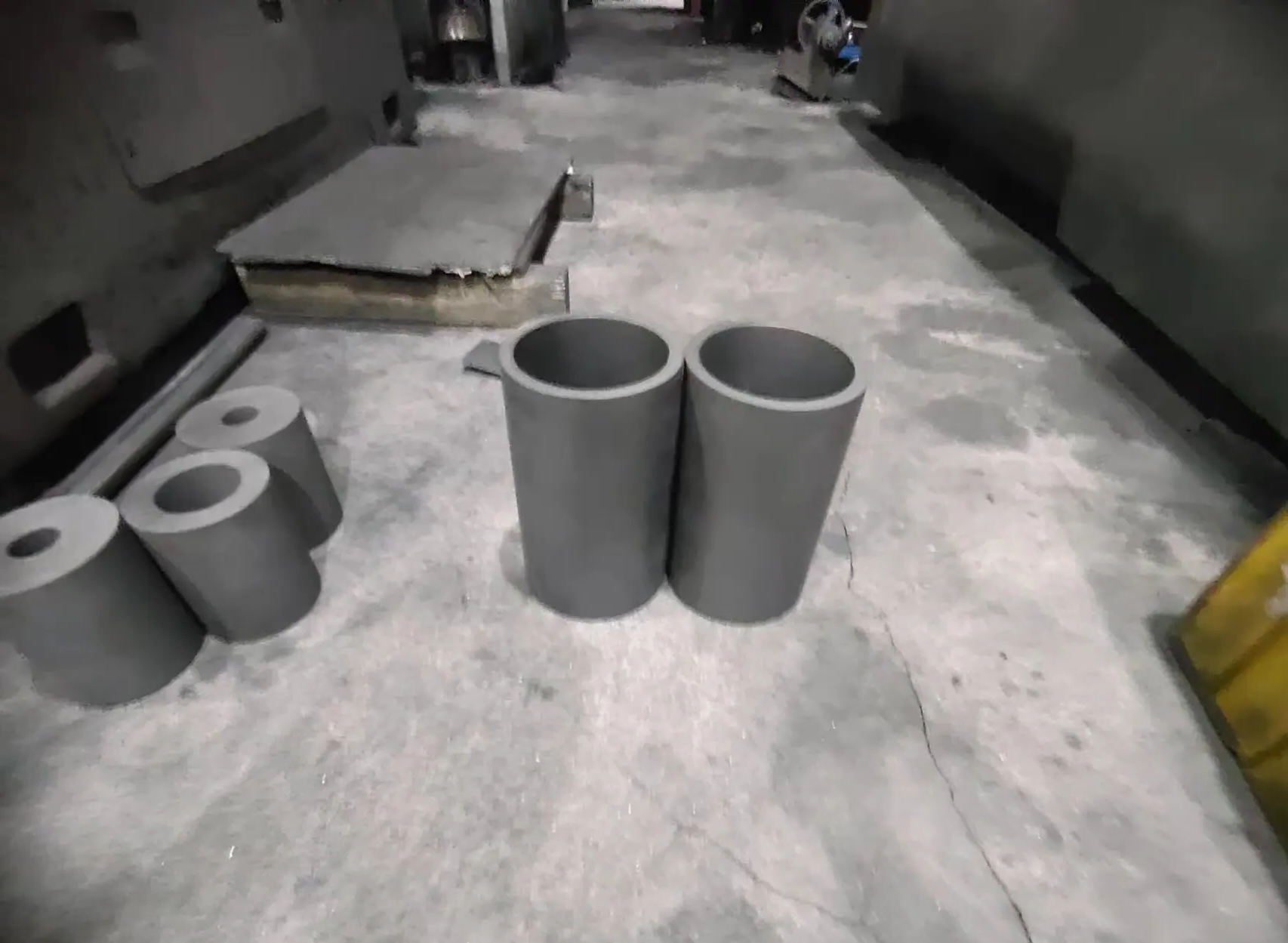 上海电气获得发明专利授权：“熔炼坩埚及用于真空气雾化制粉的翻转浇注熔炼系统”