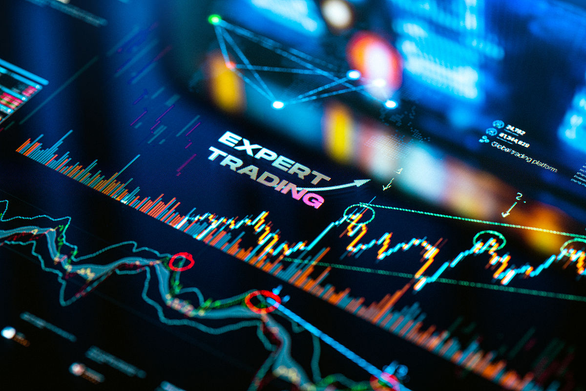 净利润持续承压，慧博云通推“蛇吞象”重组，中小股东联盟背后暗藏玄机