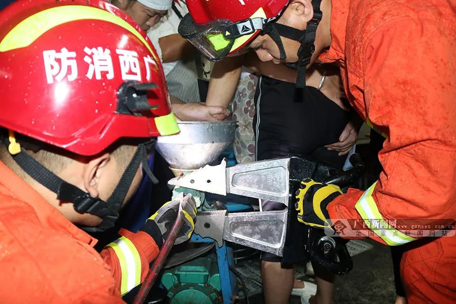 浙江余姚一学校食堂绞肉机发现活蛆：对有关人员停职、免职处理