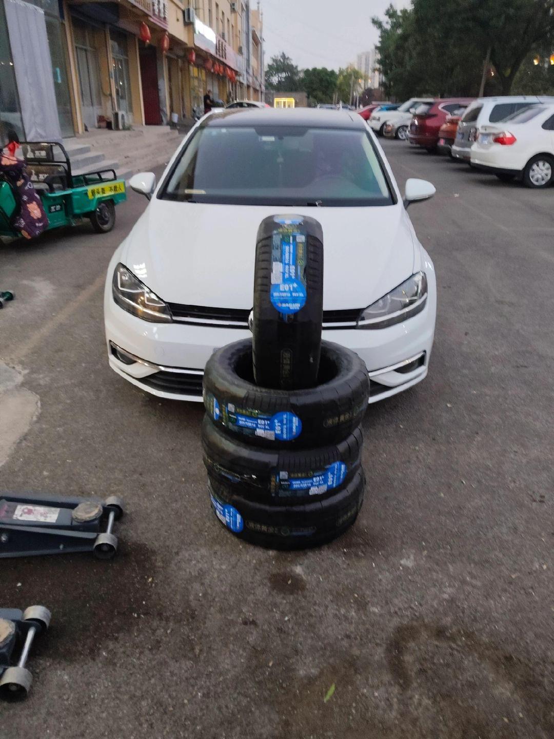 赛轮轮胎获得外观设计专利授权：“轮胎（SC706PLUS）”