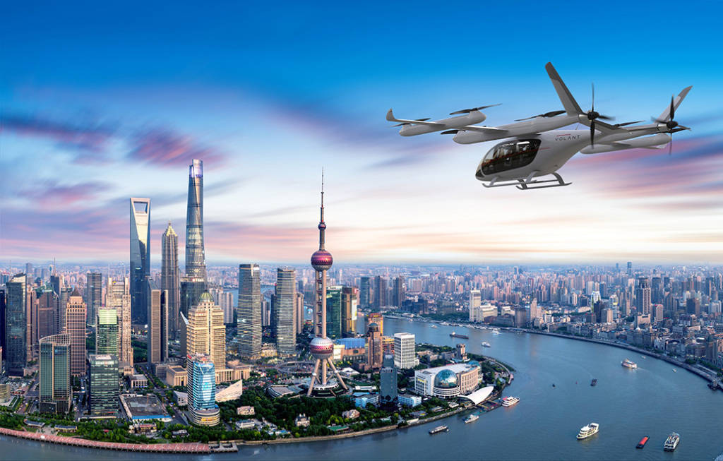 低空经济振翅时，安全之翼需固牢