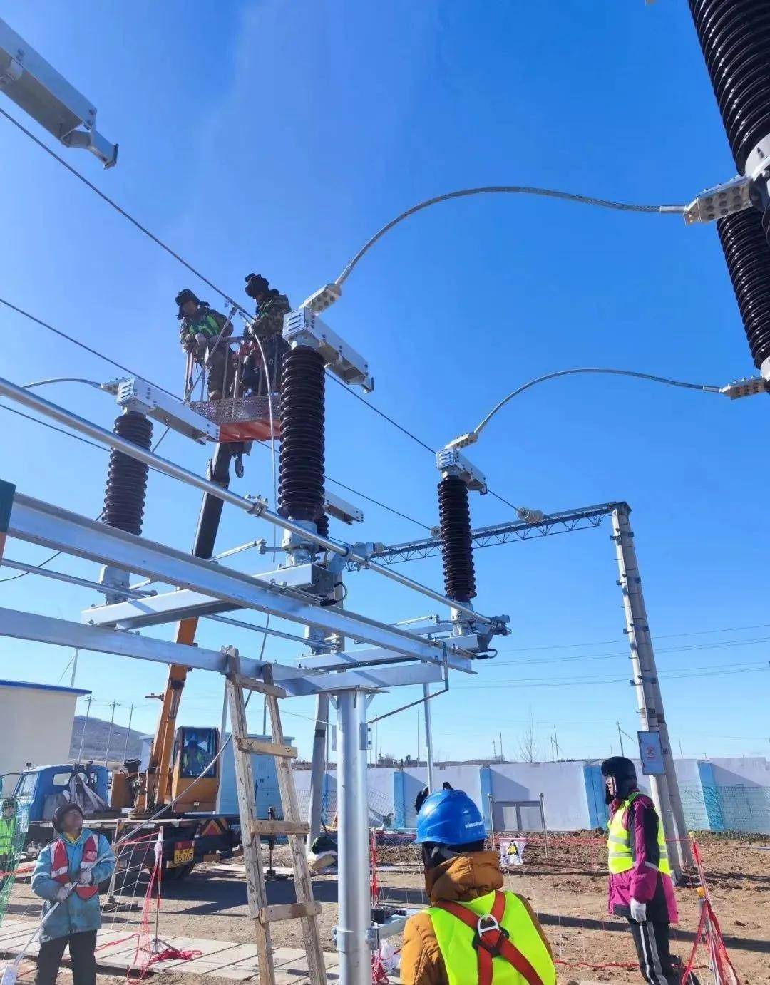 南山控股：中国核能科技以风光储等新能源电站开发、投资、建设、运营为主业