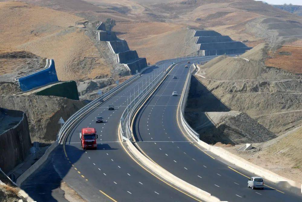 阿尔及利亚电子商务市场急需立法