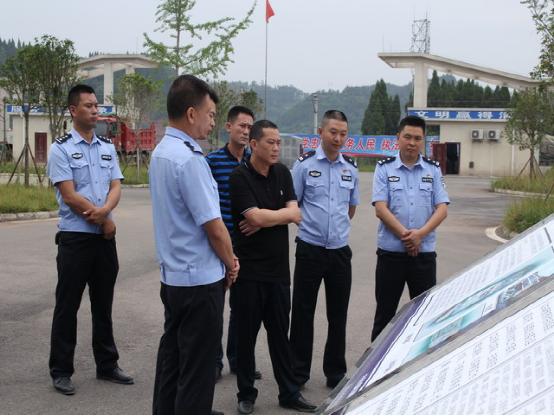 原四川银监局党委书记、局长王泽平被查