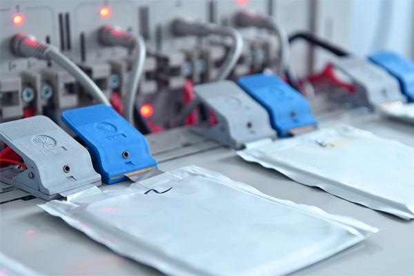 【公告精选】绿通科技拟并购控股大摩半导体；龙蟠科技：签署超50亿元磷酸铁锂正极材料销售合同