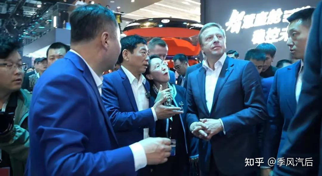 华泰证券前员工涉“老鼠仓”被罚，公司去年扣非净利润下滑近30%