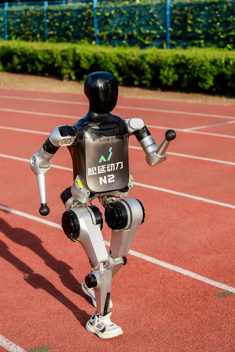 卡位“汽车+机器人”Tier1，机构看好均胜电子智驾与机器人零部件多线突破