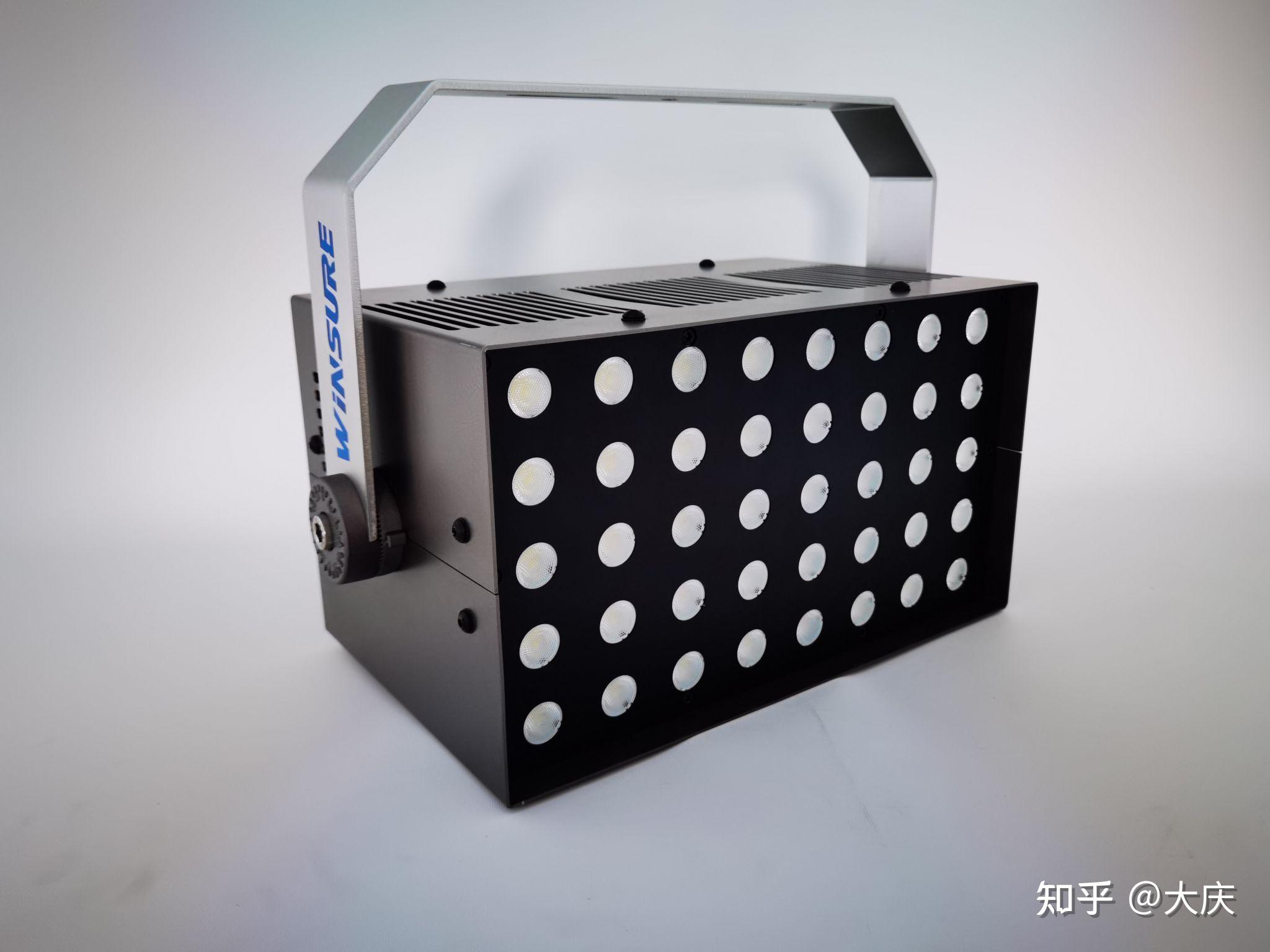 星宇股份获得发明专利授权：“灯具光学性能测试用的光度补偿方法”