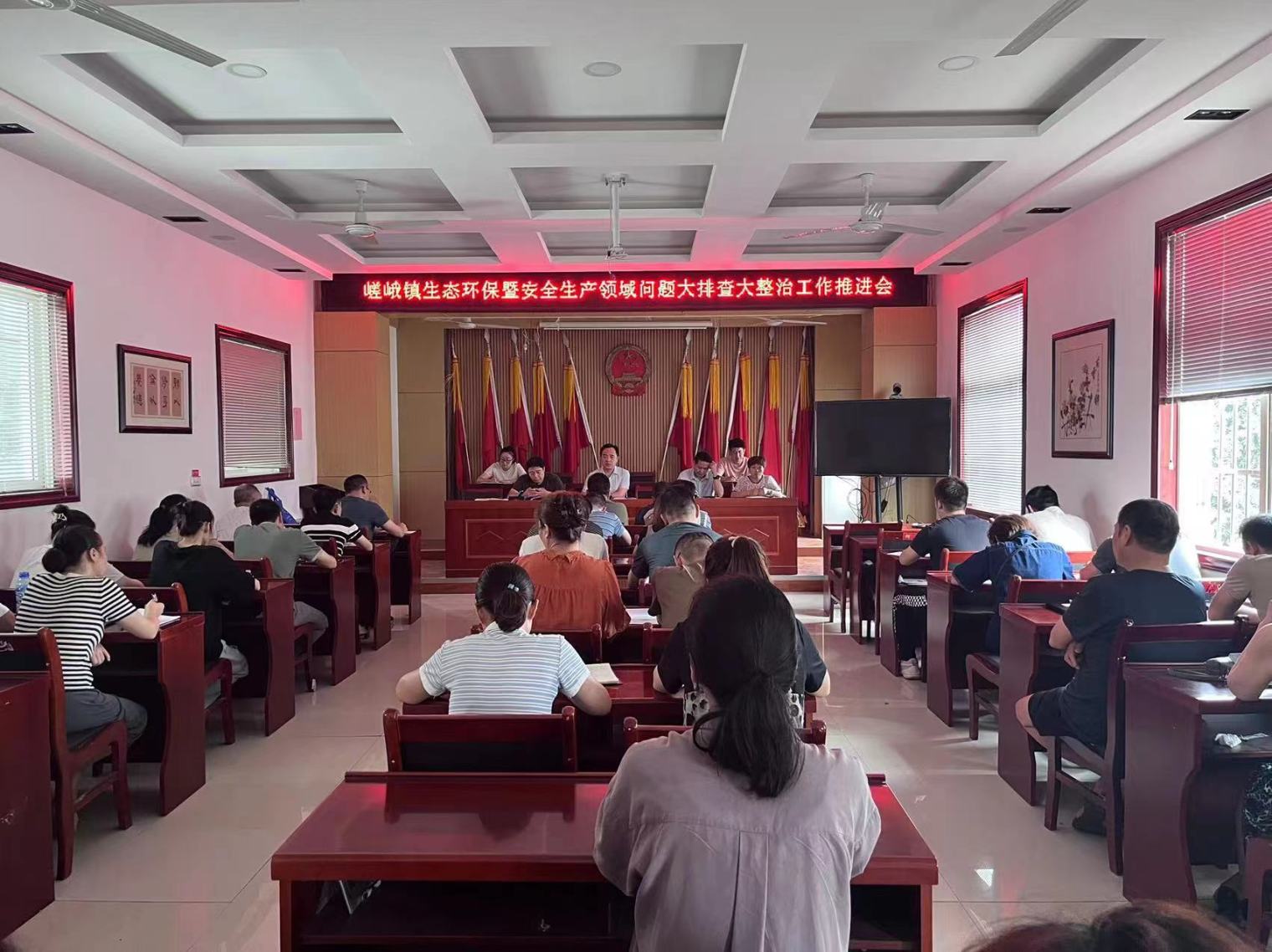 【e公司观察】从“事后追责”转向“事前预防” 严监管护航直播电商