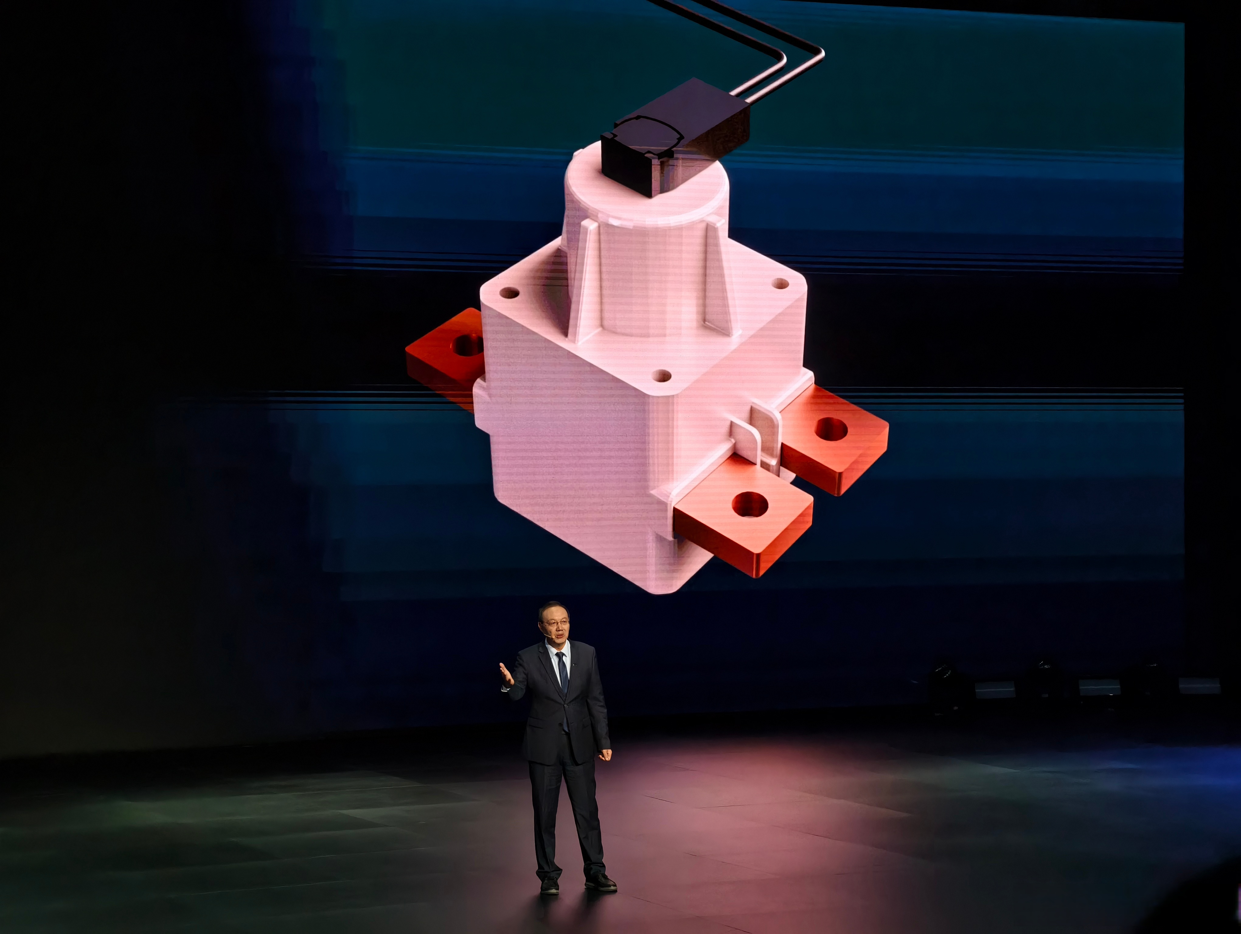 比亚迪获得实用新型专利授权：“顶盖组件、电池、储能装置及用电设备”