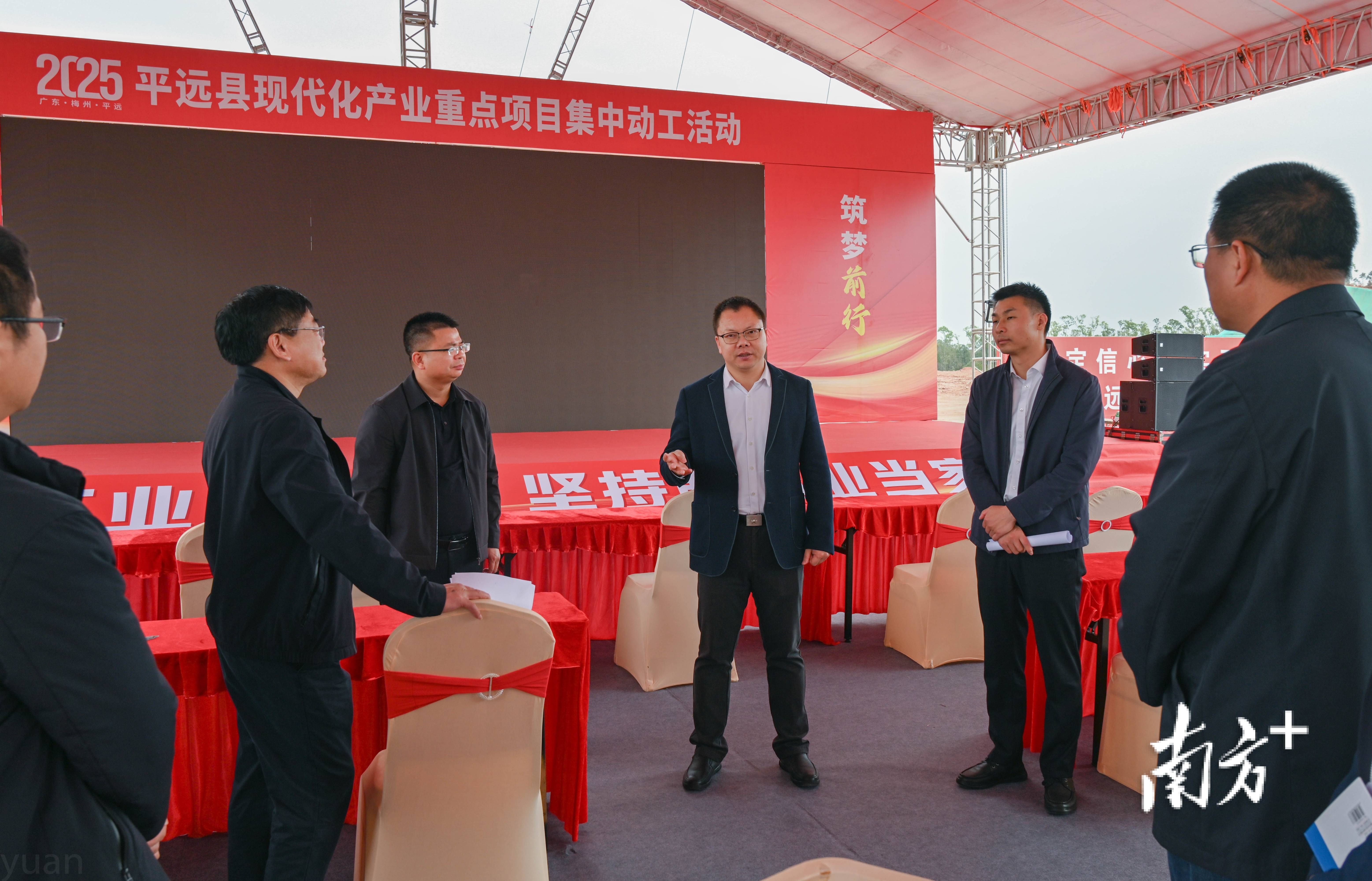 上交所邱勇：加快构建投融资协调生态，推动市场“稳”与“进”