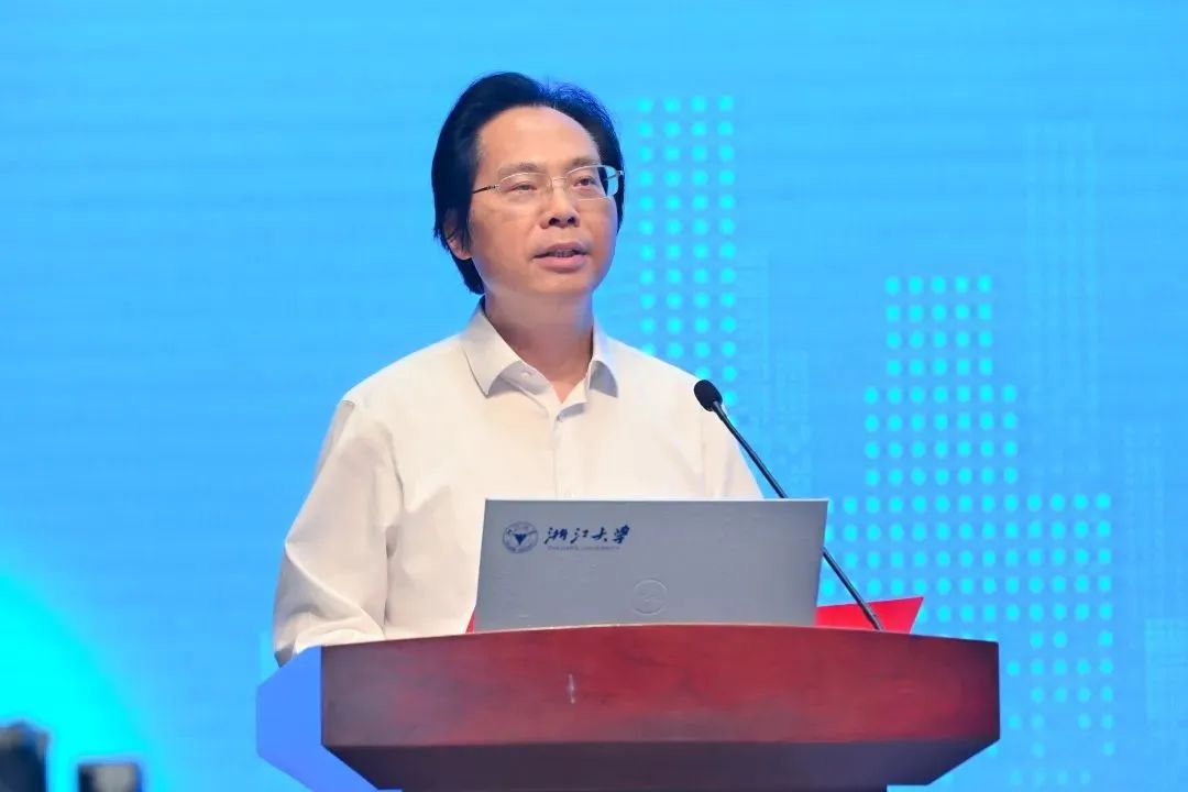 创业慧康与浙江大学计算机创新技术研究院共建人工智能联合实验室