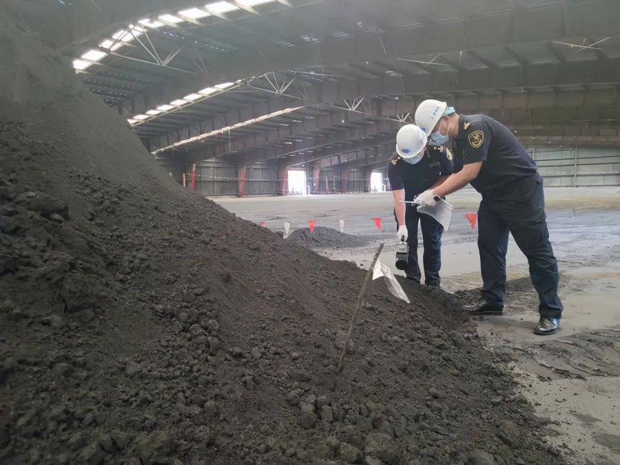 九部门：鼓励企业与国外矿企签订长期供应合作协议 拓展黄金矿砂等初级矿产品进口来源