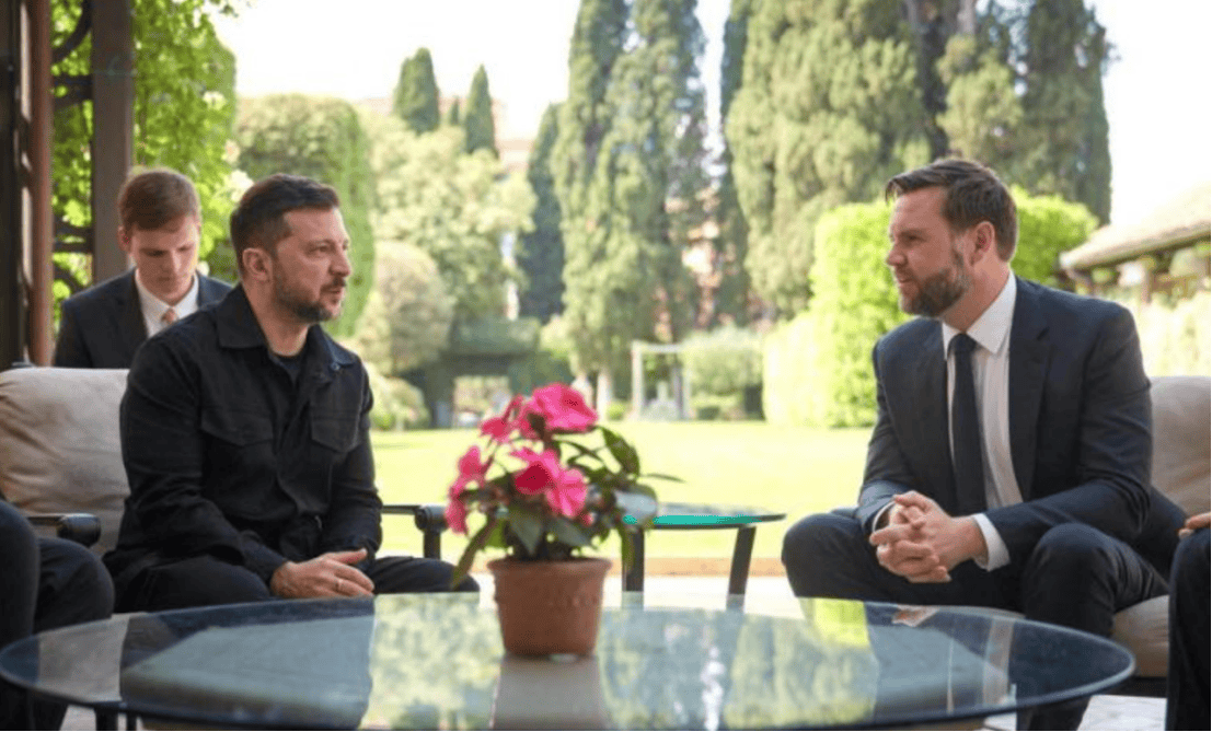 特朗普会见泽连斯基