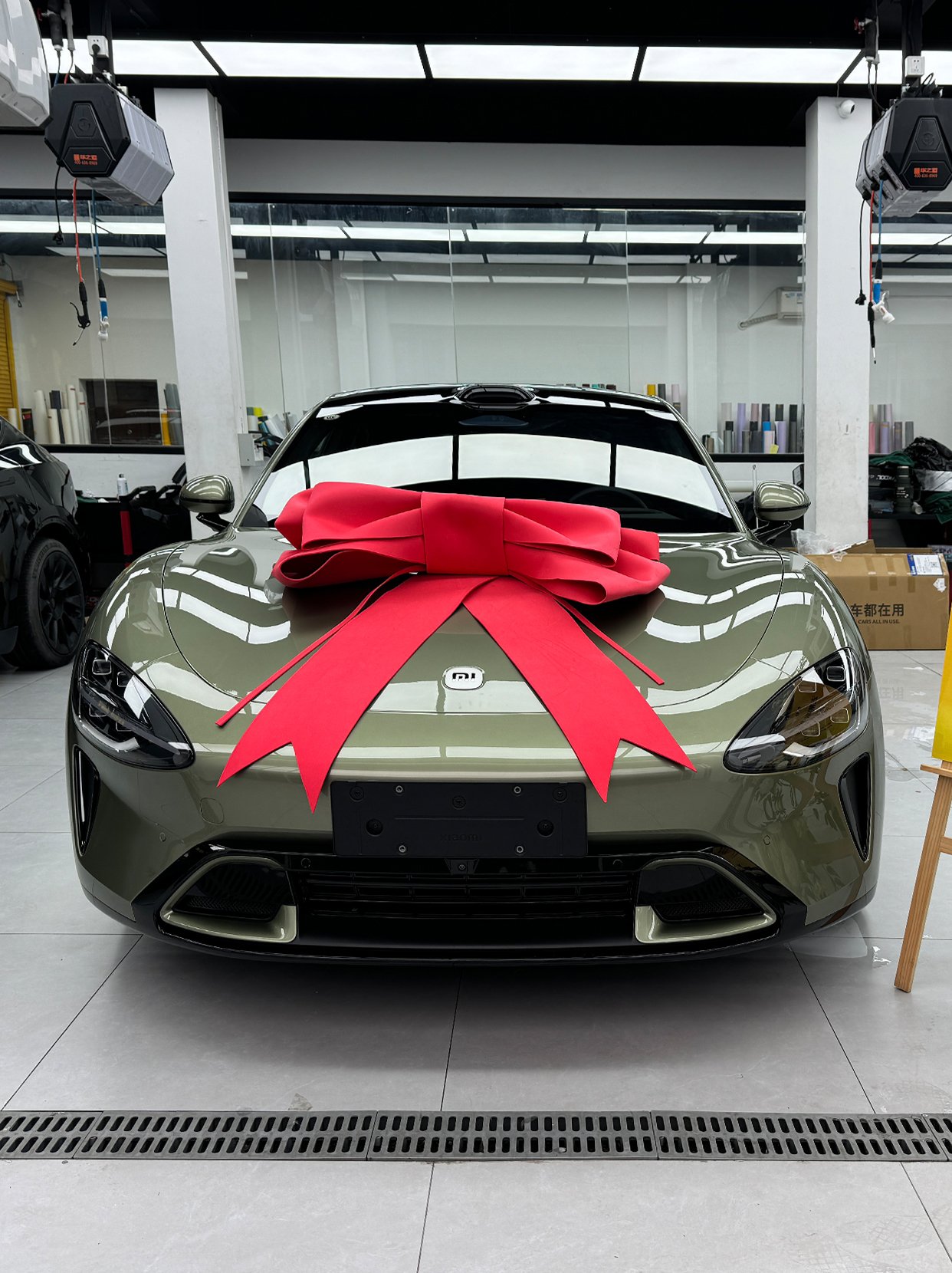 智能光学材料“上车”：光羿科技柔性EC玻璃搭载小米YU7