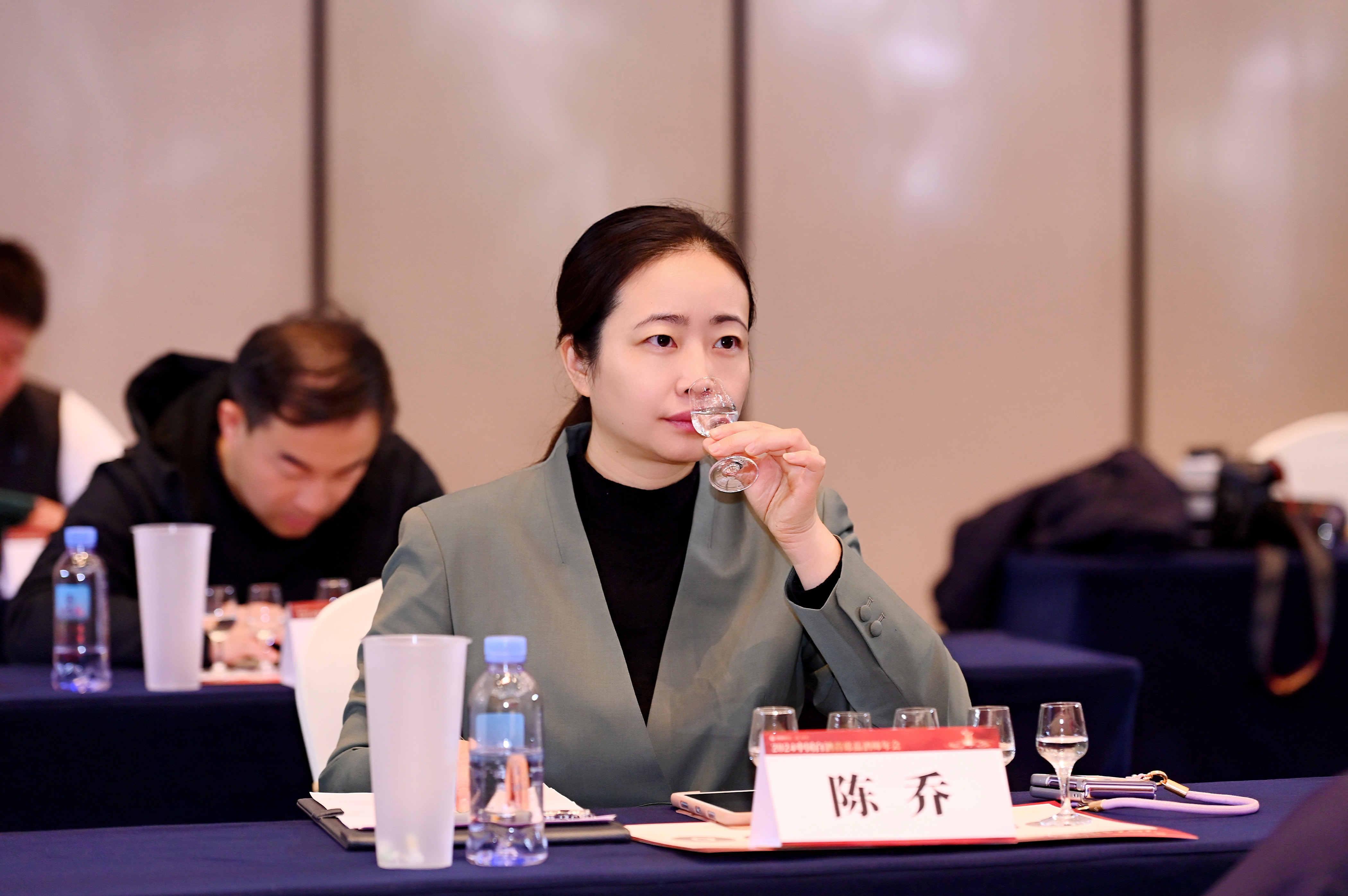 【直击股东大会】泸州老窖董事长刘淼：白酒行业量减质升 不用太担心、太悲观