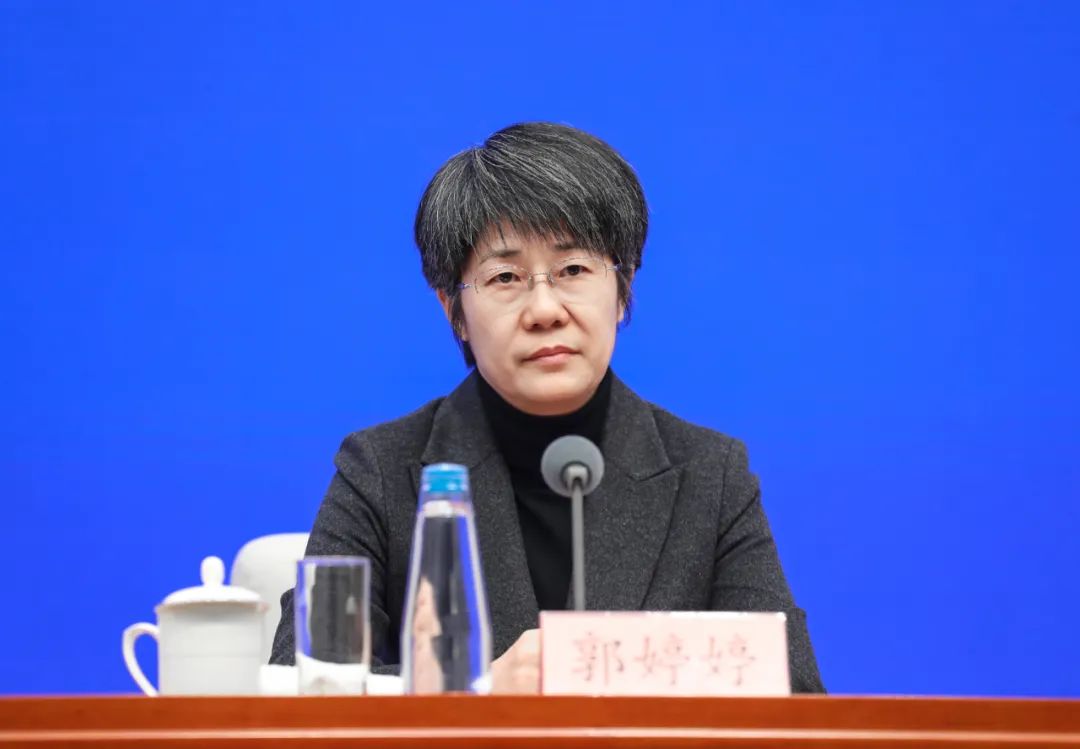 今日看点｜国新办将举行国务院政策例行吹风会，介绍中国（上海）自由贸易试验区全面对接国际高标准经贸规则试点成效及复制推广有关情况