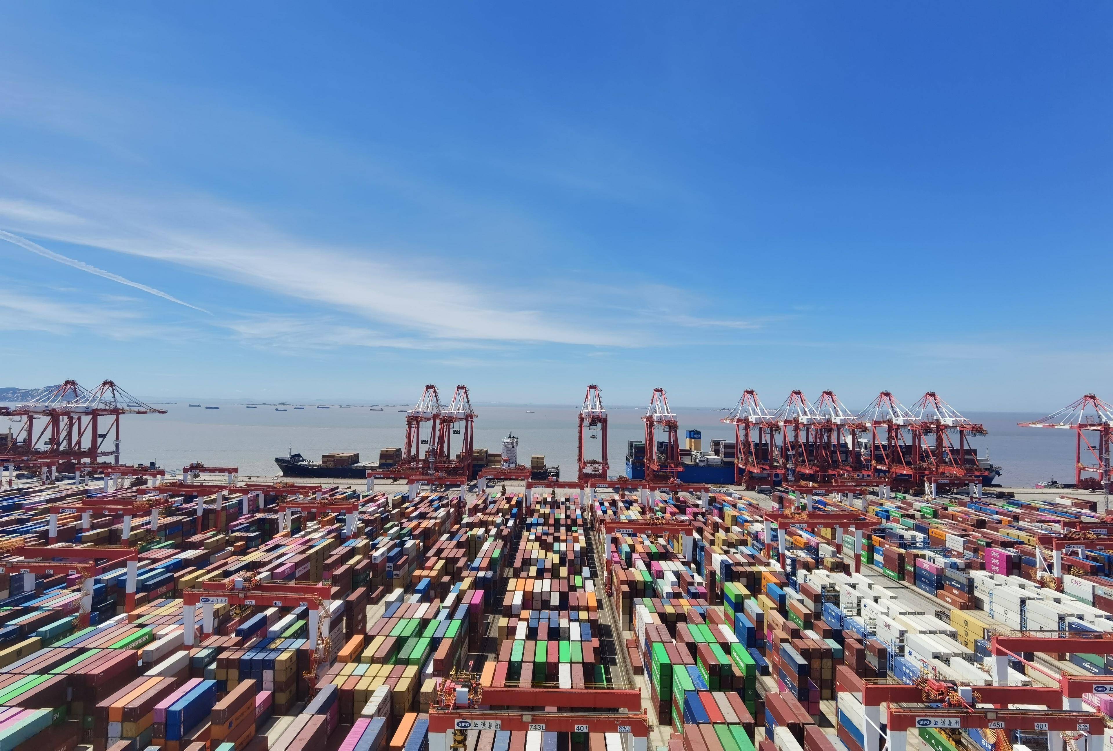 宁波港：预计上半年集装箱吞吐量同比增长9.8%