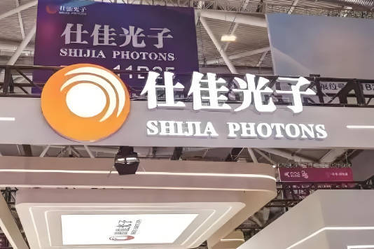 刚刚！两大巨头宣布：稀土提价！