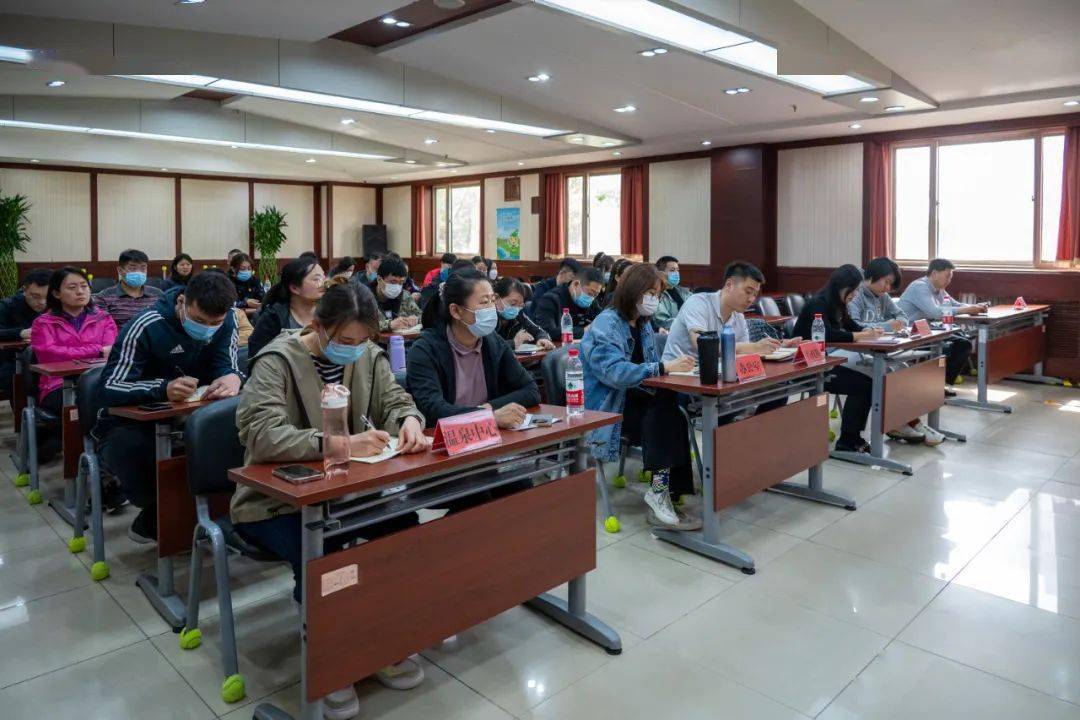 二连板北方稀土：公司目前生产经营一切正常 有序组织开展生产经营管理各项工作