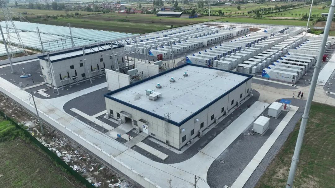 三峡能源(600905.SH)：控股股东获得不超27亿元增持专项贷款承诺函