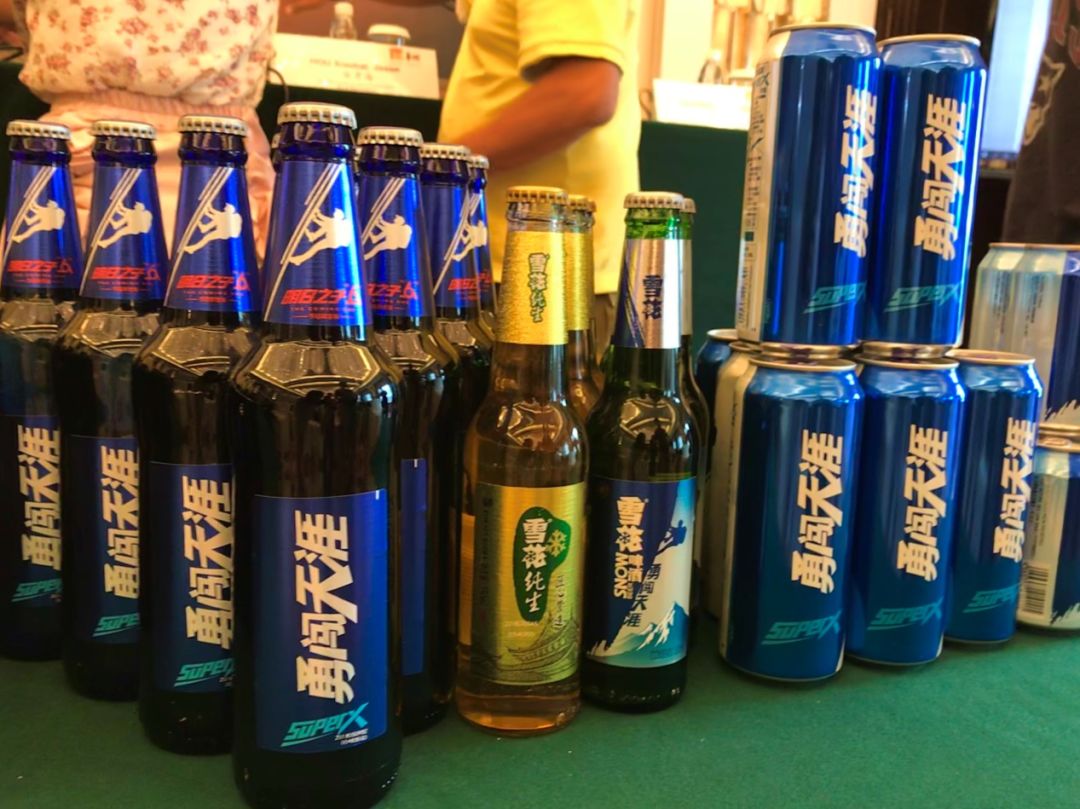 侯孝海退场的华润啤酒：高端化难阻营利双降，百亿豪赌白酒迎行业深度调整