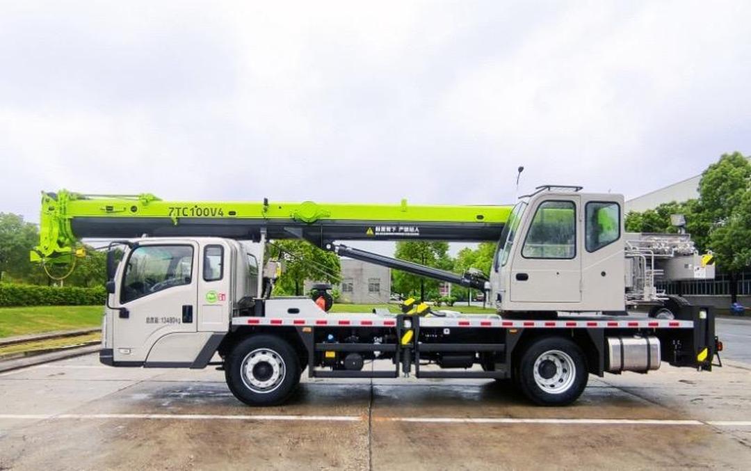 中联重科获得发明专利授权:“配重液压系统和起重机”