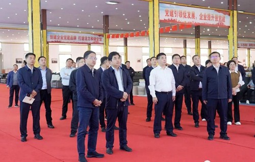 丰华股份拟更名“鑫源智造” 重庆百亿富豪龚大兴走上前台