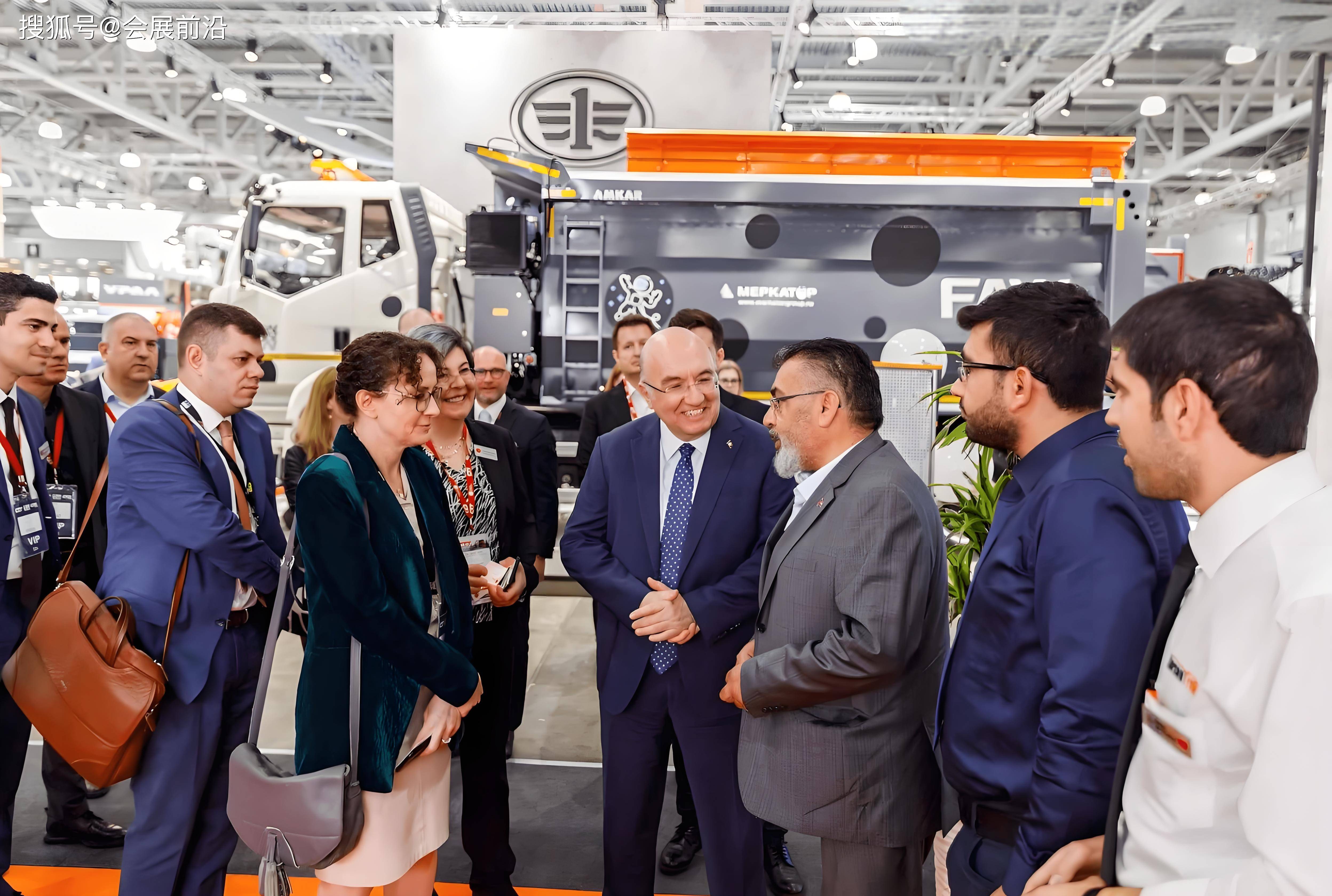 截至2025年7月1日，乌兹别克斯坦常住人口约3786万人