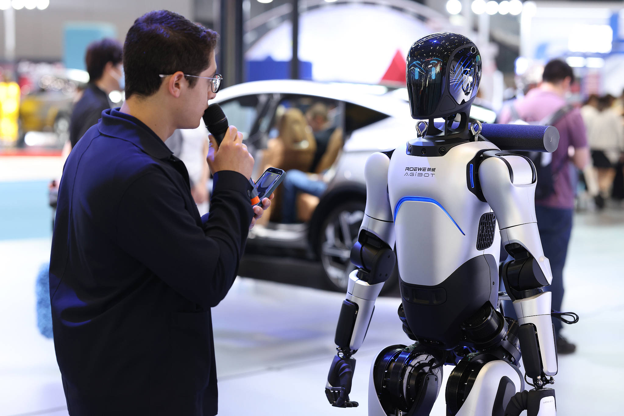 智元机器人又获国际集团战略入股 LG电子、韩国未来资产集团联合领投