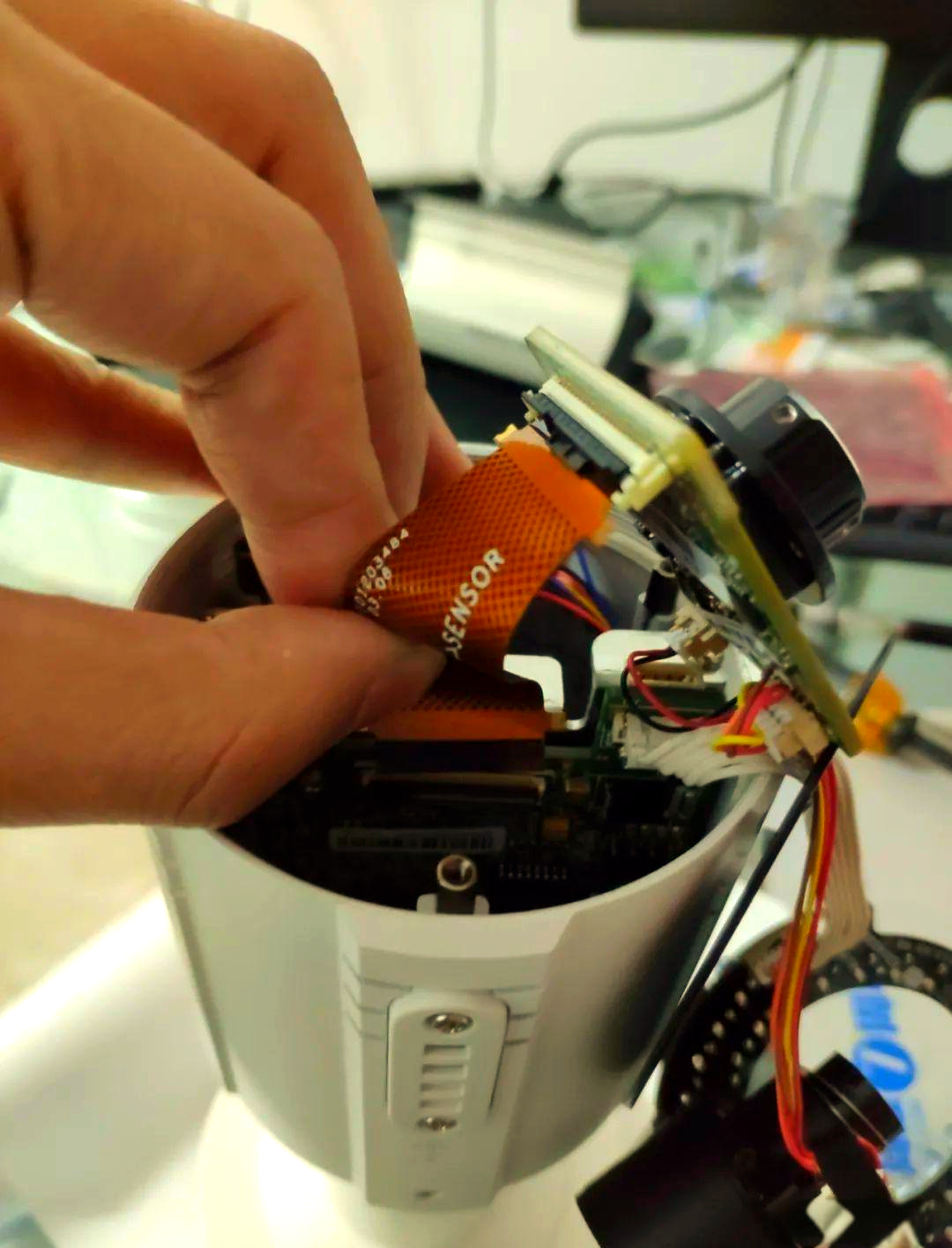 海康威视获得发明专利授权：“一种医用手持摄像头及医用摄像设备”