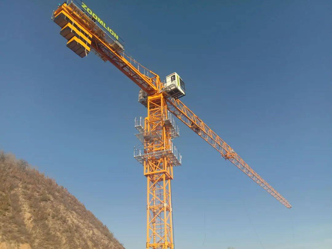 中联重科获得实用新型专利授权：“摆动装置”