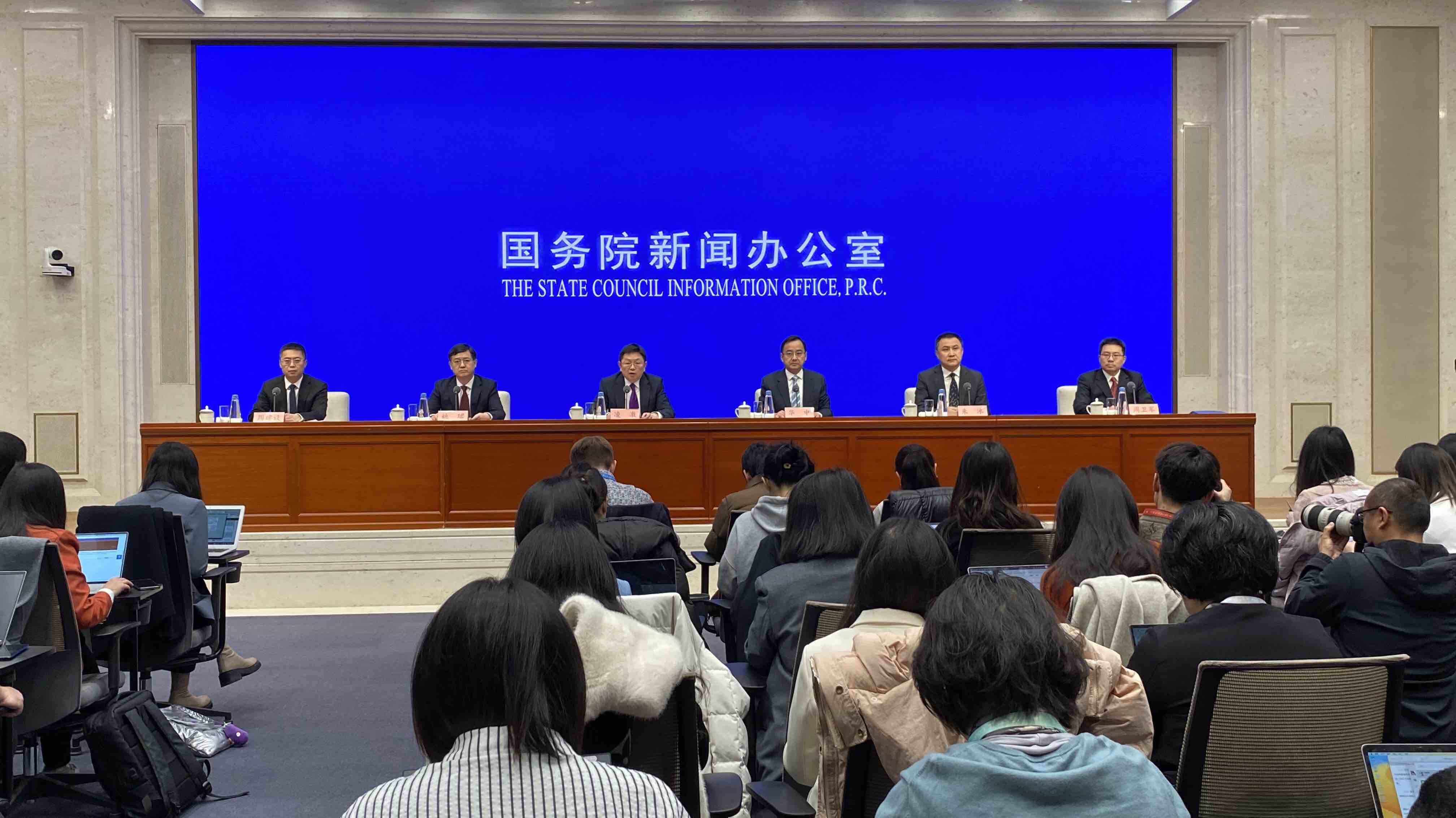 外商累计在华投资设立企业超123.9万家，实际使用外资20.6万亿元 中国何以成为跨国投资热土