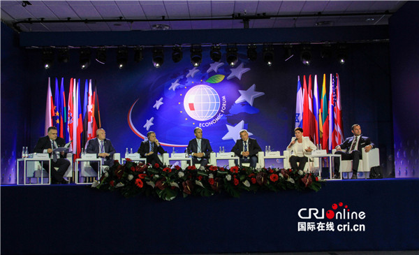 牛津经济研究院预测，波兰将在2026年继续保持中东欧经济增长的领先地位