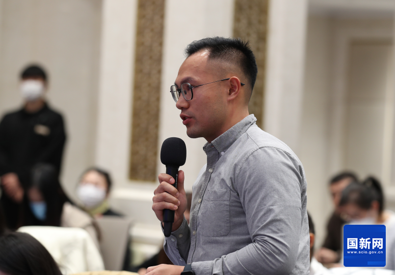 今日看点｜国新办举行国务院政策例行吹风会，介绍《固体废物综合治理行动计划》有关情况