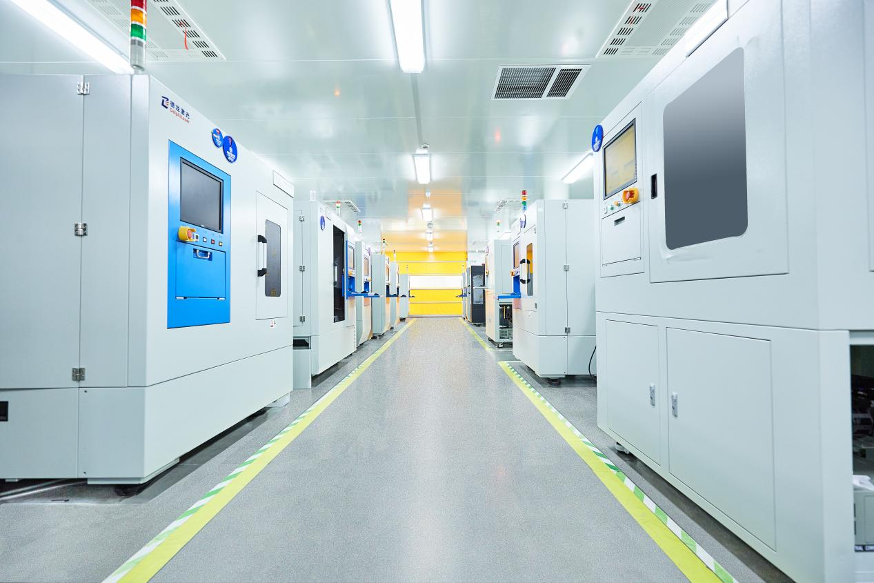 德龙激光成立光电公司，含显示器件销售业务