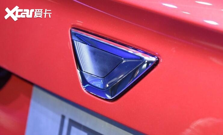 新金路涨8.79%，股价创历史新高