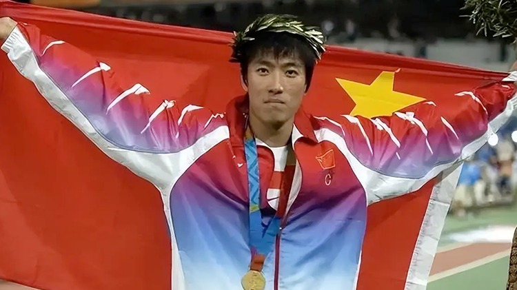 刘翔回应“移民美国”