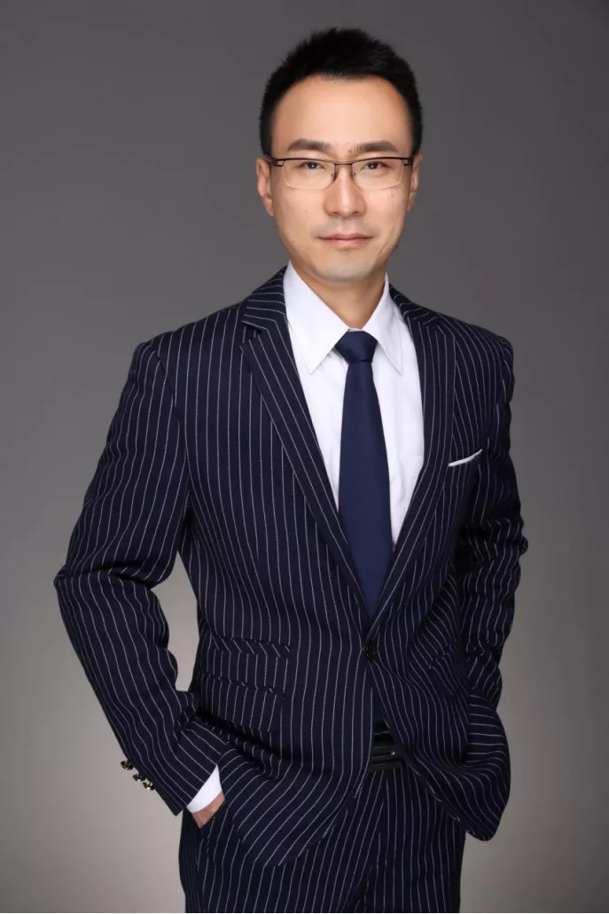 从“看报表”到“建生态” 一位证券从业者的AI转型白描