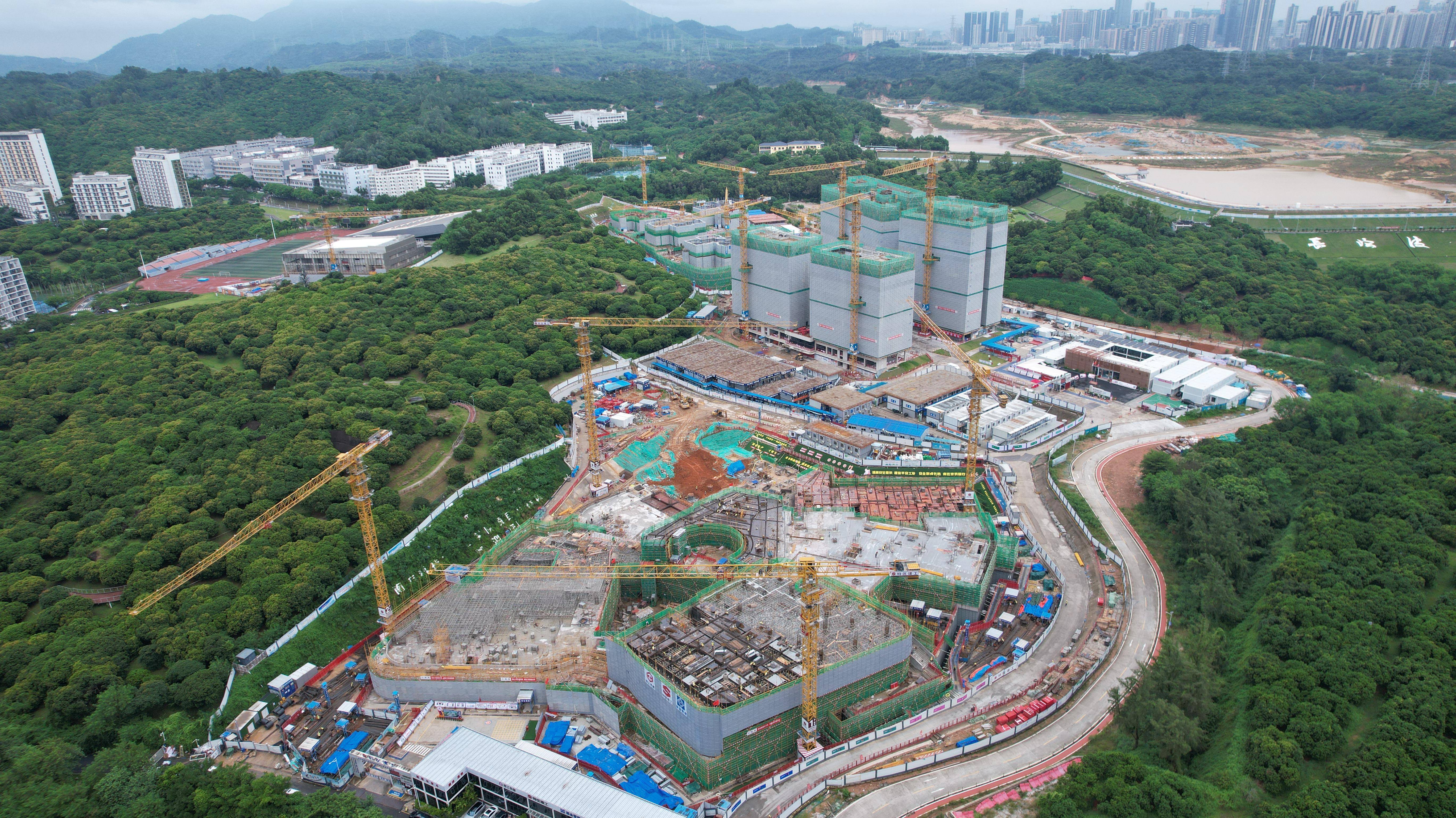 里海海底光纤电缆项目将于2026年竣工