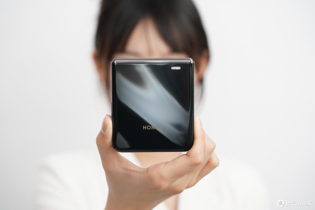 荣耀500泡泡玛特联名款手机正式开售